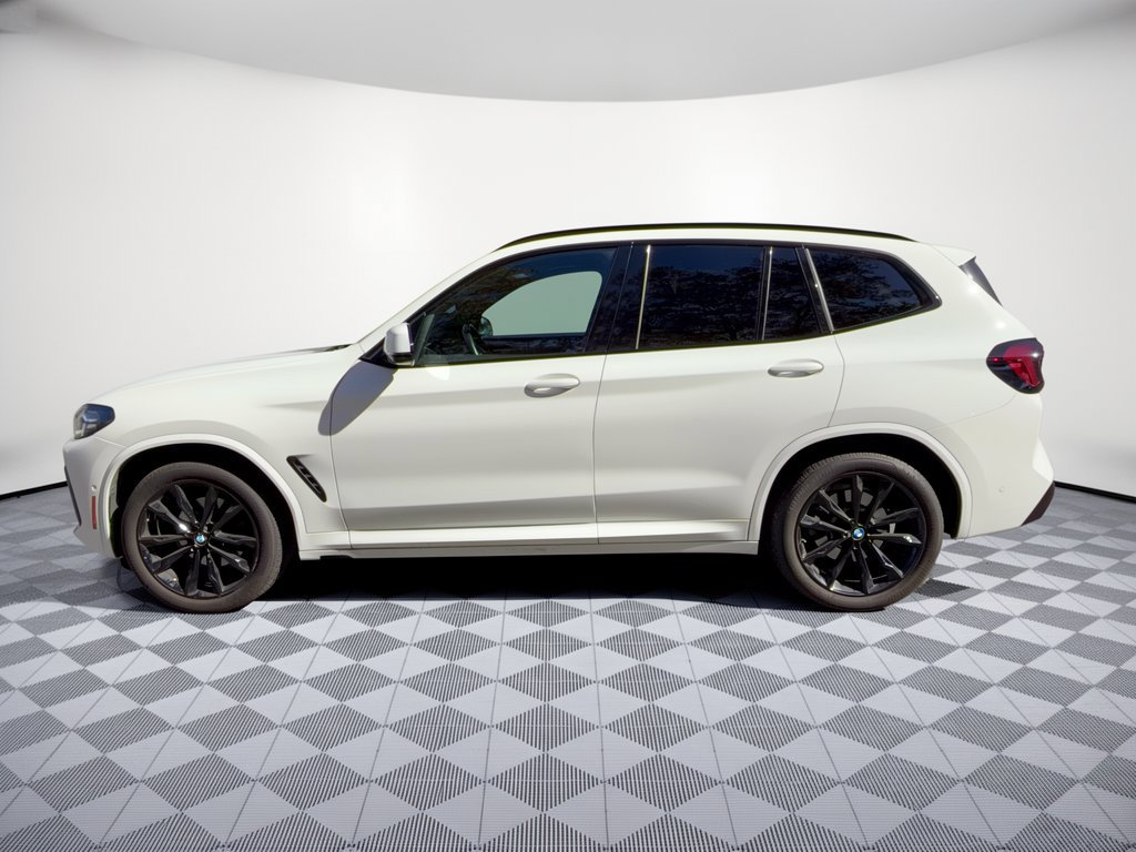 Used 2024 BMW X3 xDrive30i w/ Premium Package AWD/4WD image 2
