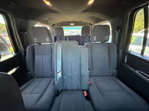 Used 2016 Ford Expedition EL XLT image 18