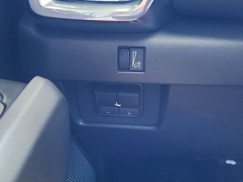 Certified 2023 GMC Canyon Elevation w/ Elevation Premium Package image 24