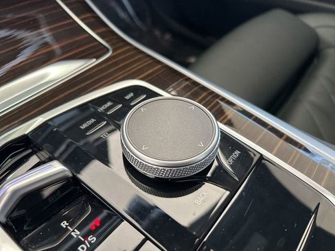 Used 2026 BMW X5 sDrive40i image 57