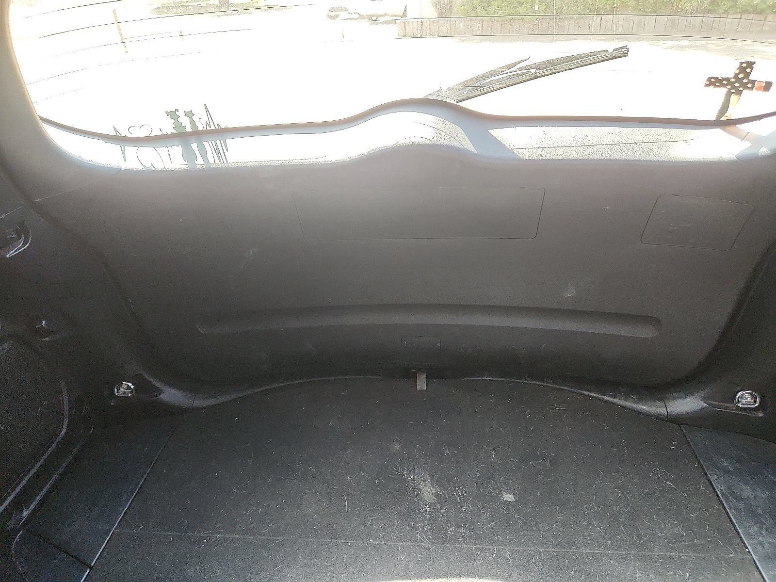 Used 2017 Toyota RAV4 SE w/ Power Extra Value Package FWD image 9