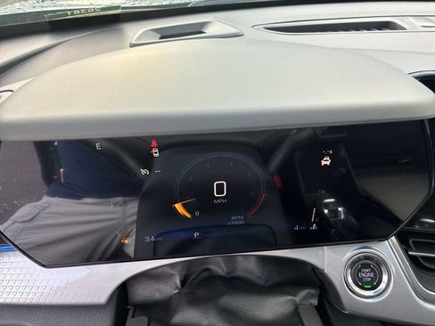 New 2026 Chevrolet Trax LT w/ LT Convenience Package FWD image 14