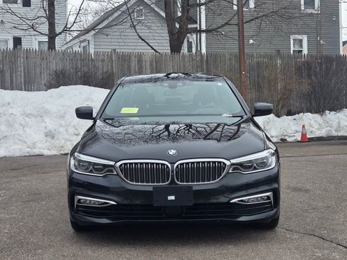 Used 2018 BMW 540i xDrive image 9