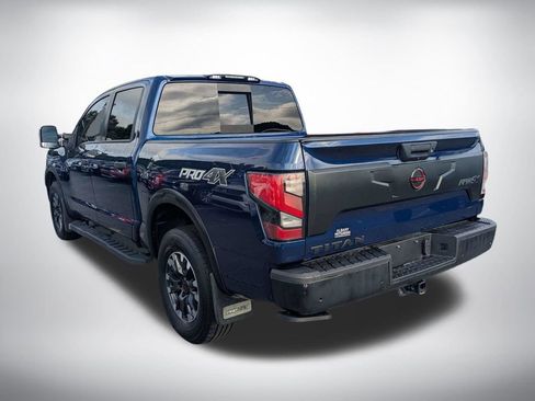 Used 2023 Nissan Titan PRO-4X w/ Pro-4x Convenience Package AWD/4WD image 5