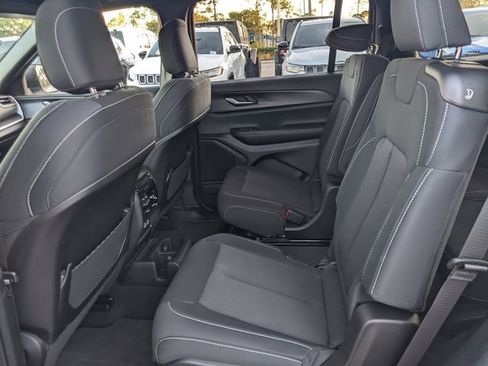 New 2025 Jeep Grand Cherokee L Laredo w/ Luxury Tech Group I RWD image 10