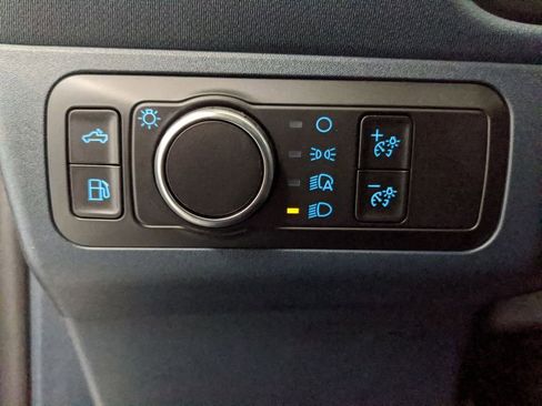 New 2025 Ford Maverick XL image 20