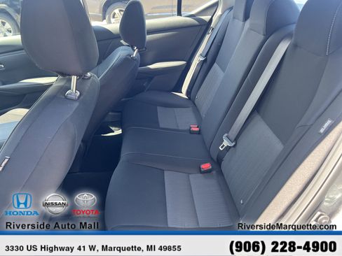 Used 2024 Nissan Sentra SV image 24