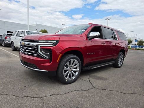 New 2025 Chevrolet Suburban Premier image 2