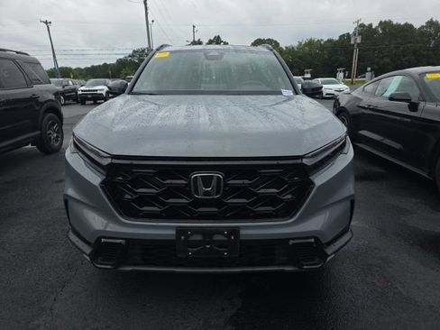 Used 2025 Honda CR-V Sport image 2
