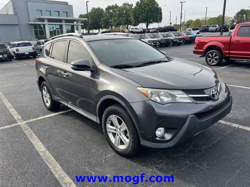 Used 2014 Toyota RAV4 XLE image 4