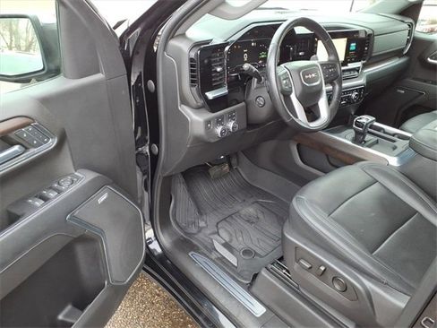 Used 2022 GMC Sierra 1500 SLT w/ SLT Convenience Package image 10