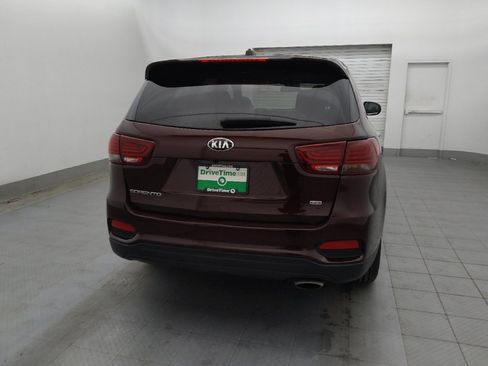 Used 2019 Kia Sorento LX image 7
