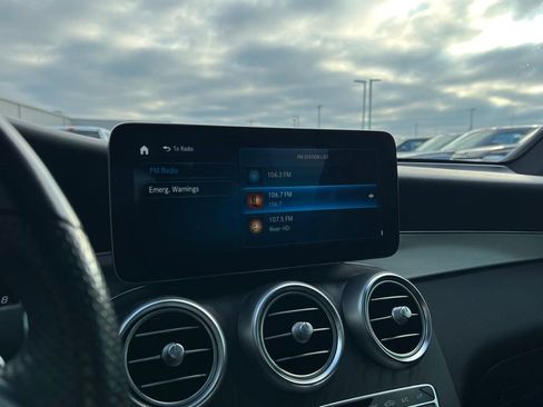 Used 2022 Mercedes-Benz GLC 300 GLC 300 image 20