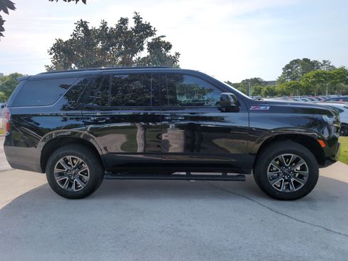 Used 2024 Chevrolet Tahoe Z71 image 11