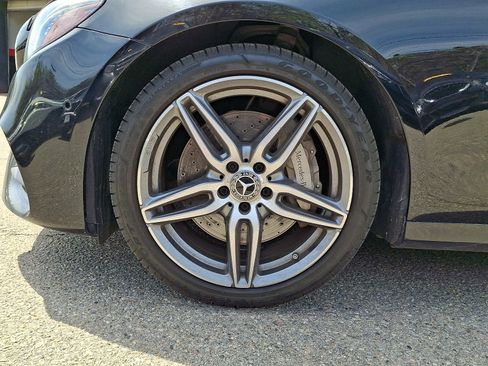 Used 2019 Mercedes-Benz E 300 4MATIC image 8