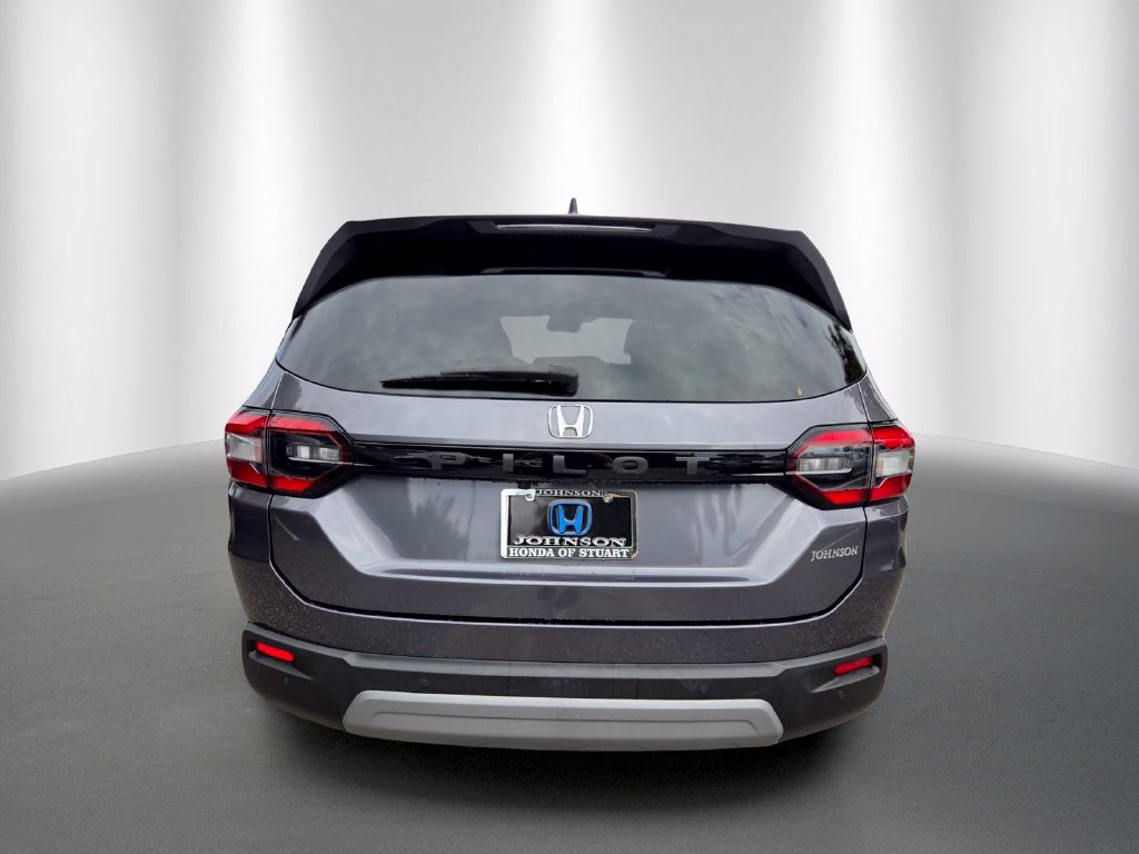 Certified 2024 Honda Pilot EX-L image 6