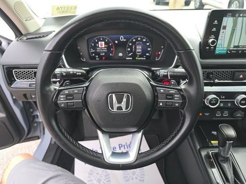 Used 2024 Honda Civic Touring image 21
