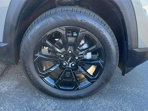 Used 2026 GMC Terrain Elevation w/ Black Edition image 9