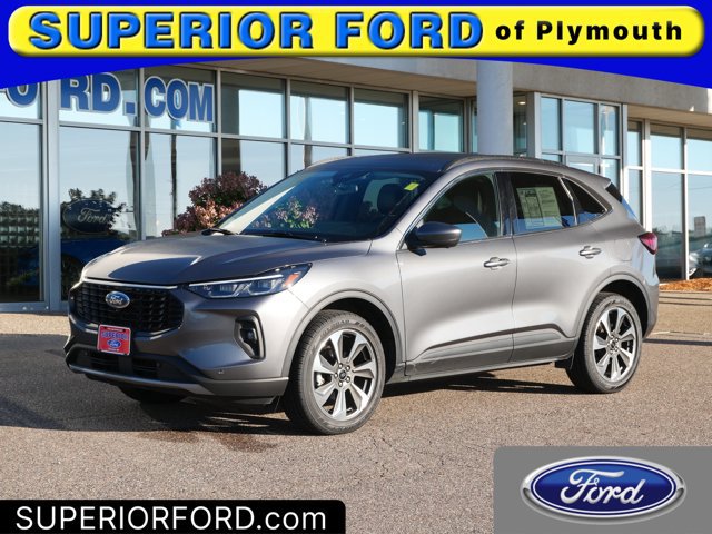 Certified 2024 Ford Escape Platinum AWD/4WD image 1