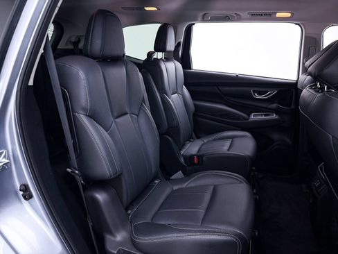 Used 2023 Subaru Ascent Limited AWD/4WD image 37