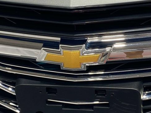 Used 2023 Chevrolet Malibu LS FWD image 8