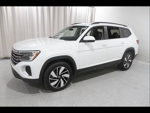 Certified 2024 Volkswagen Atlas SE AWD/4WD image 3