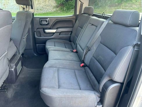 Used 2018 Chevrolet Silverado 1500 LT w/ LT Eassist Package RWD image 17