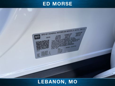 Used 2025 Chevrolet Equinox LT image 32