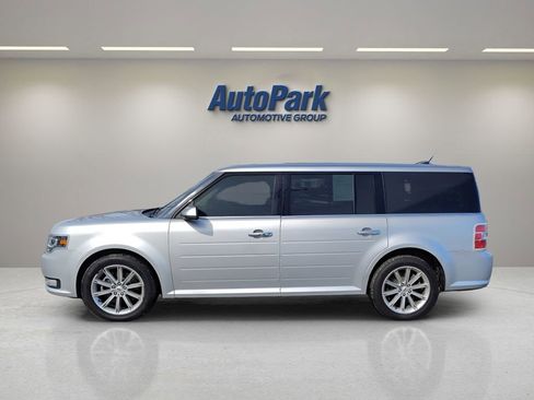 Used 2019 Ford Flex Limited FWD image 4