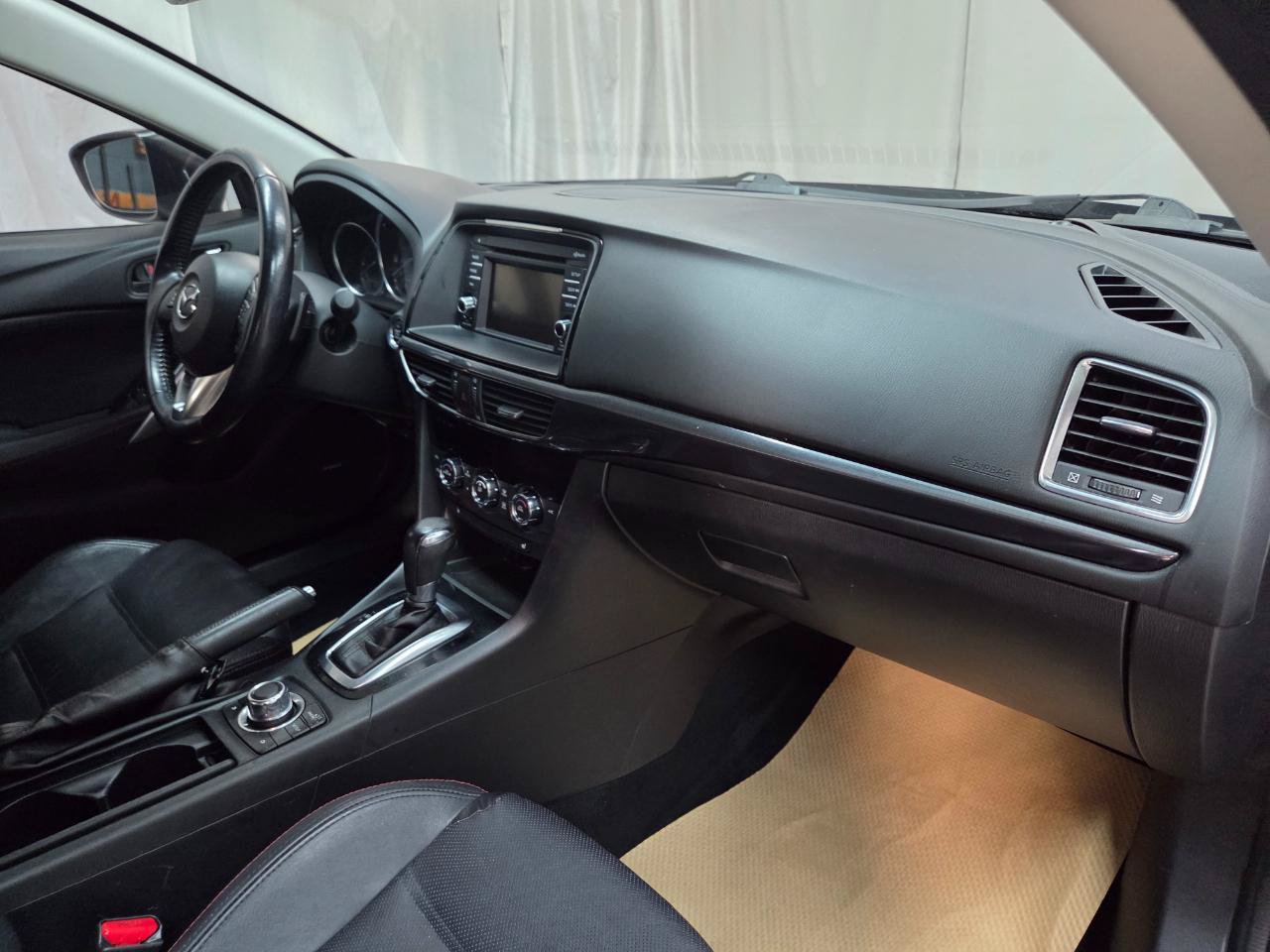Used 2015 MAZDA MAZDA6 Grand Touring w/ GT Technology Package FWD image 18