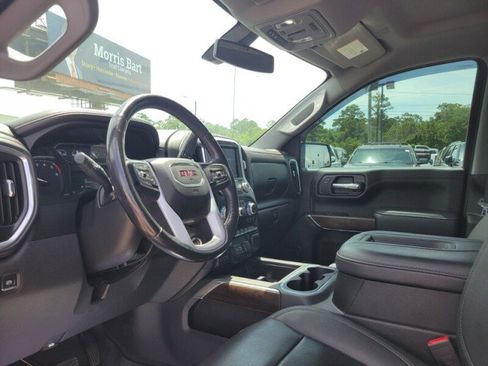 Used 2021 GMC Sierra 1500 SLT AWD/4WD image 11