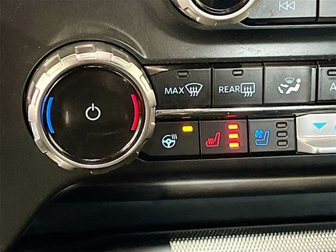 Used 2025 Ford F150 Lariat w/ FX4 Off-Road Package image 21