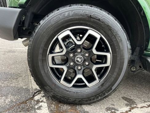 Used 2025 Ford Bronco Outer Banks image 14