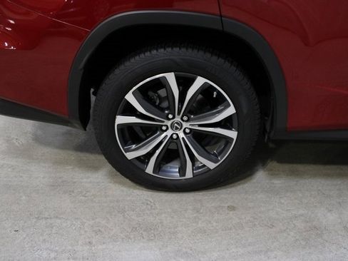 Used 2019 Lexus RX 350L Premium w/ Premium Package image 11