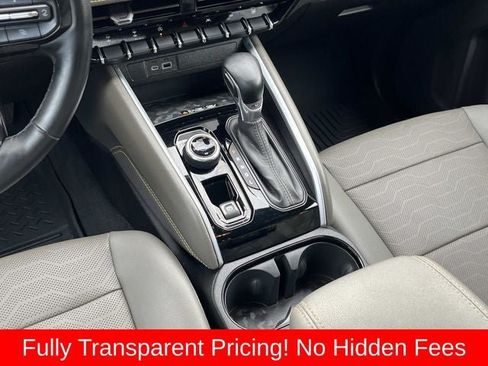 Used 2024 Chevrolet Colorado ZR2 w/ ZR2 Convenience Package III AWD/4WD image 14
