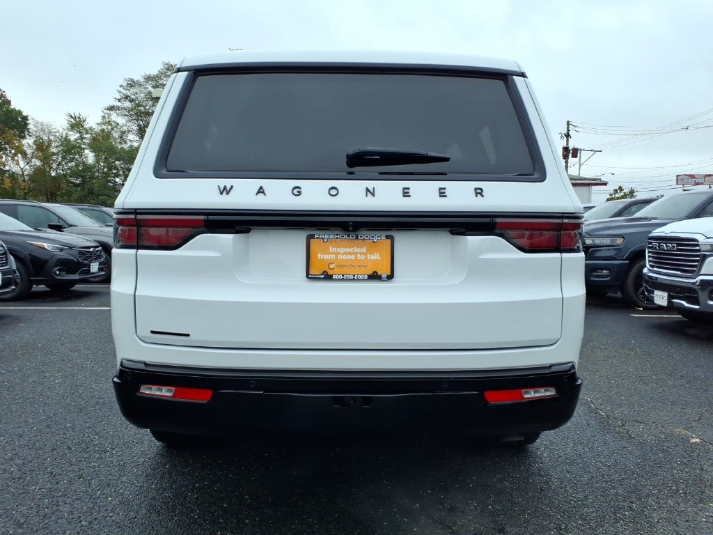 Used 2023 Jeep Wagoneer Series II AWD/4WD image 19