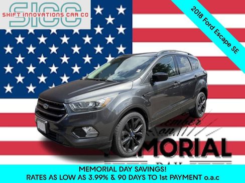 Used 2018 Ford Escape SE w/ SE Sport Appearance Package FWD image 1