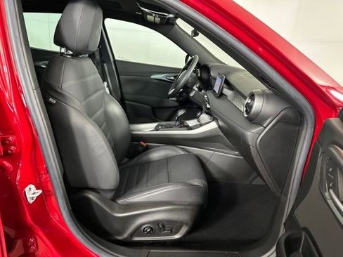 Used 2024 Alfa Romeo Tonale Ti w/ Premium Interior Package AWD/4WD image 28