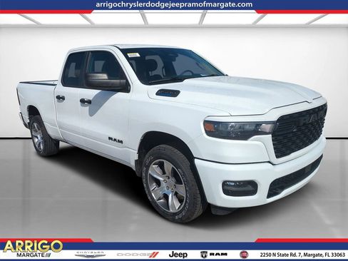 New 2026 RAM 1500 Express image 1