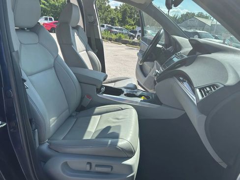 Used 2017 Acura MDX SH-AWD w/ Technology Package image 16