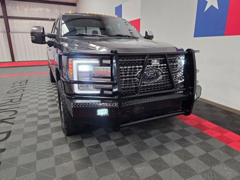 Used 2017 Ford F250 Platinum image 23