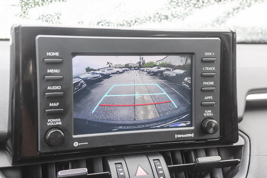 Used 2022 Toyota RAV4 XLE Premium AWD/4WD image 30