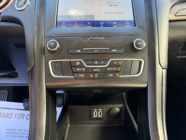 Used 2020 Ford Fusion SE w/ Equipment Group 151A FWD image 28