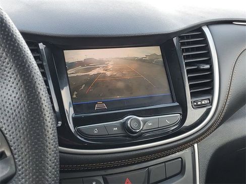 Certified 2020 Chevrolet Trax LS image 14