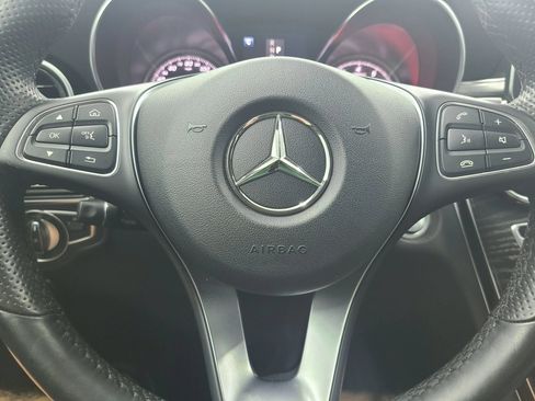 Used 2018 Mercedes-Benz C 300 4MATIC Sedan image 28