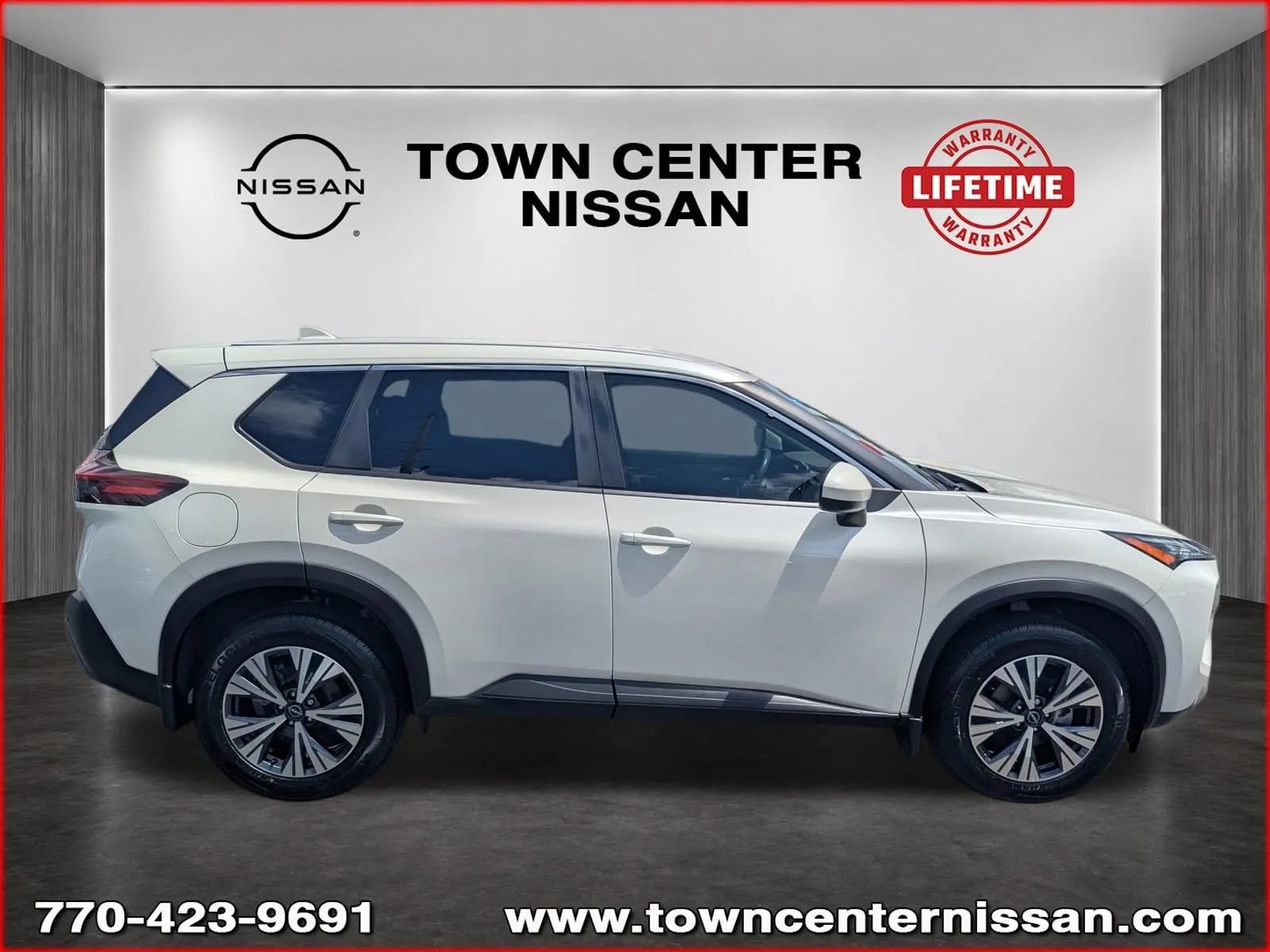 Certified 2023 Nissan Rogue SV FWD image 8