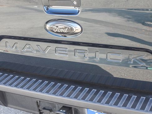 Certified 2023 Ford Maverick XLT w/ Equipment Group 300A Standard image 12