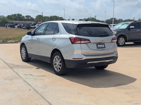 Used 2022 Chevrolet Equinox LT image 7