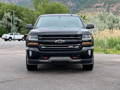 Used 2019 Chevrolet Silverado 1500 LT w/ All Star Edition AWD/4WD image 2