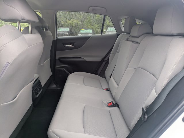 Used 2022 Toyota Venza LE AWD/4WD image 18